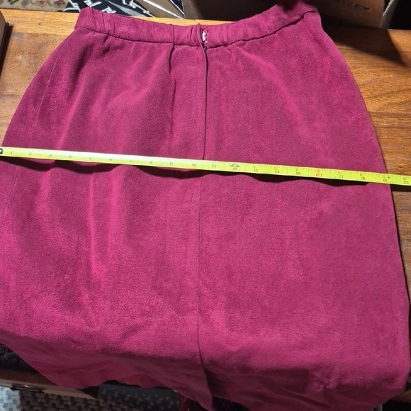 Vintage Women's Burgundy Jacket & Skirt Set - Picture 2 of 16